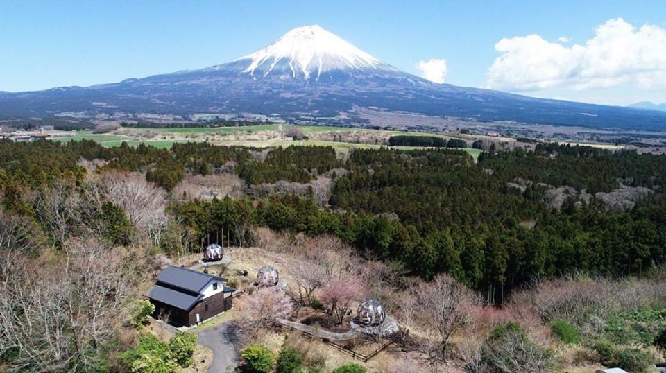 Sun & Moon Club Bed & Breakfast Fujinomiya Exterior photo